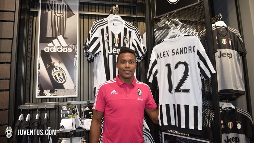 Alex Sandro store 2