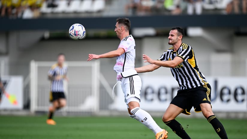 Juventus Training Opposition in front of the public