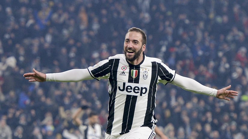 batch_higuain2.jpg