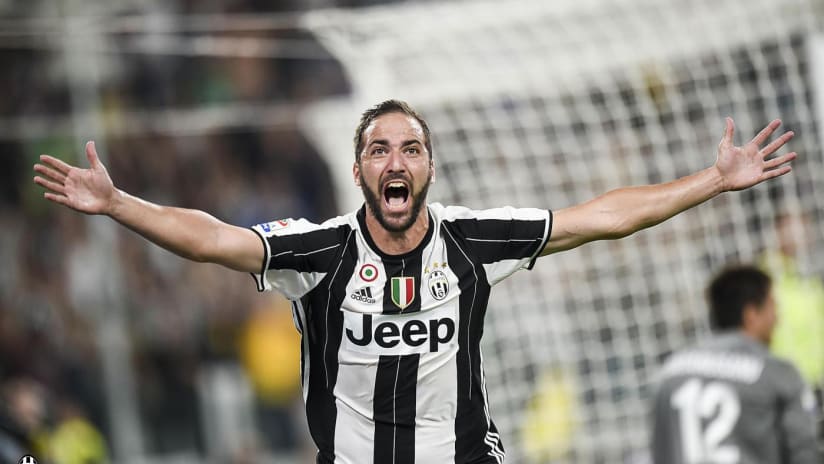 juve-fiorentina_higuain_02.jpg