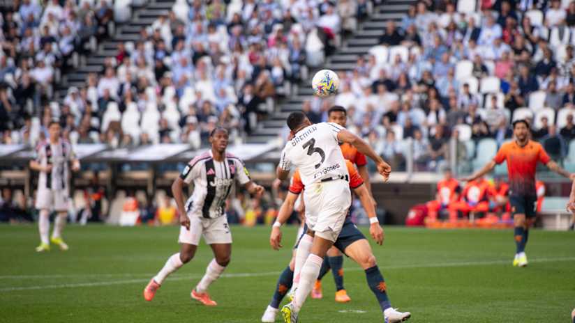 Highlights Serie A | Juventus - Genoa