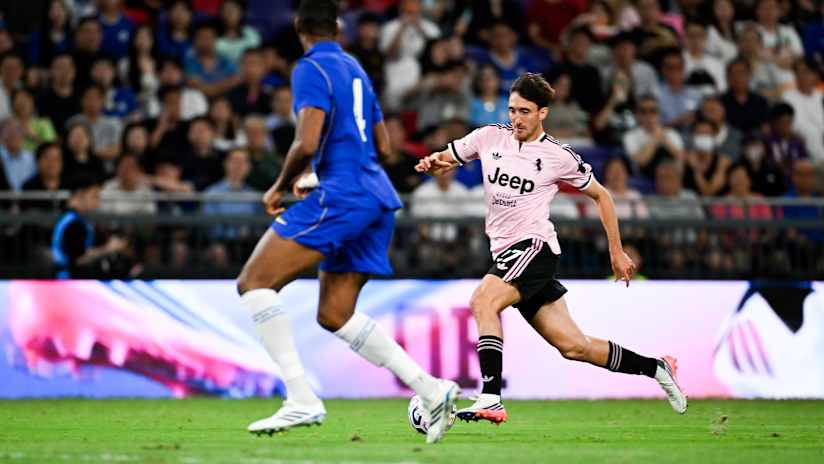 Watch LIVE Chelsea-Juventus!