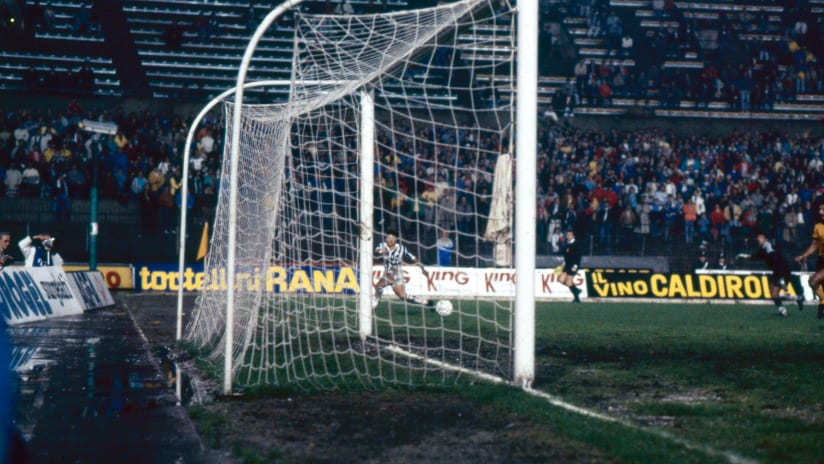 1988 - Il gol di Rui Barros all'Otelul Galati
