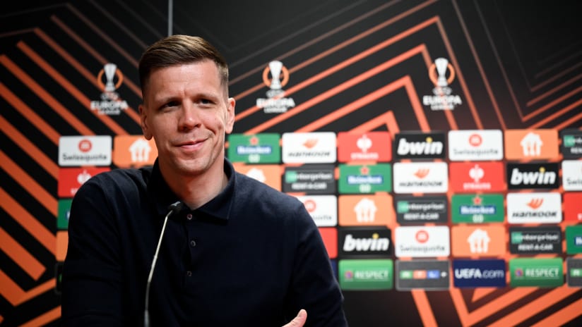 EUROPA LEAGUE Freiburg Szczesny