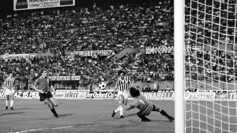 Il primo gol di Platini nella Juventus