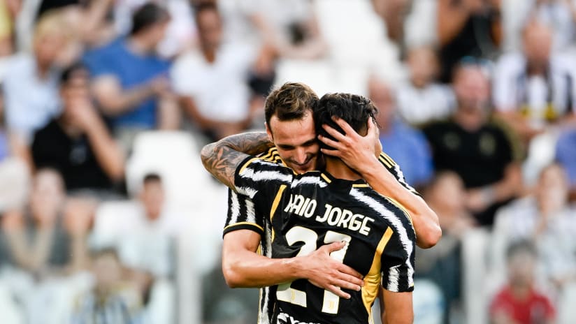 Highlights Amichevole | Juventus Black vs Juventus White