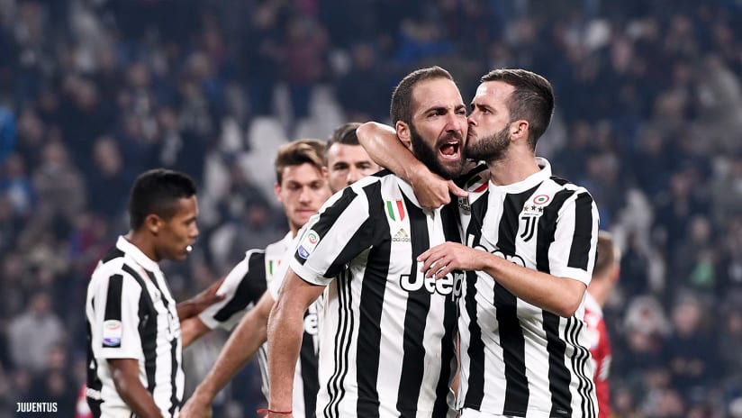 20180109_higuain_pjanic.jpg