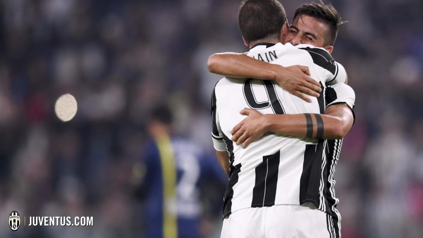 higuain-dybala_juventus-chievo_apr2017.jpg