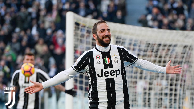 20170812_higuain_vs_lazio_2017.jpg