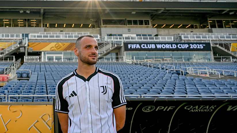 US UNCUT | All sights on final FIFA CWC group stage match against Manchester City