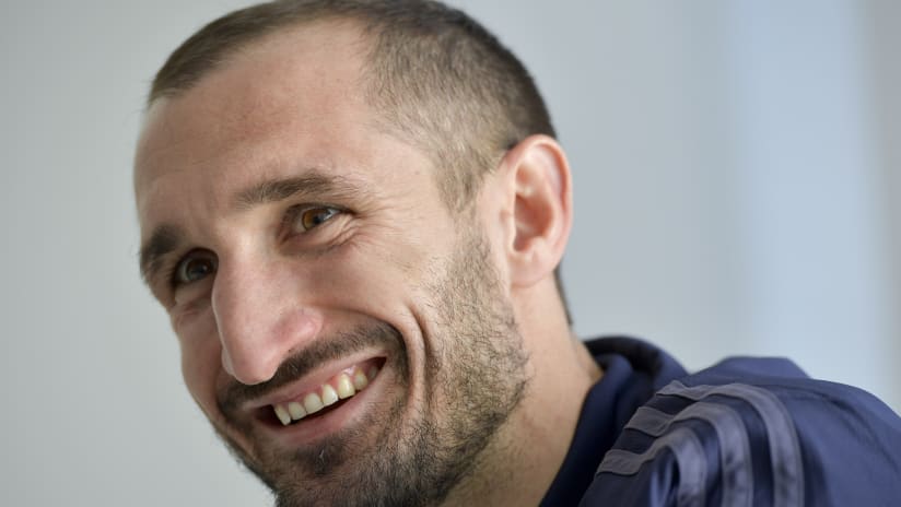 eSports | The Solidarity Challenge: Giorgio Chiellini vs Yaya Touré