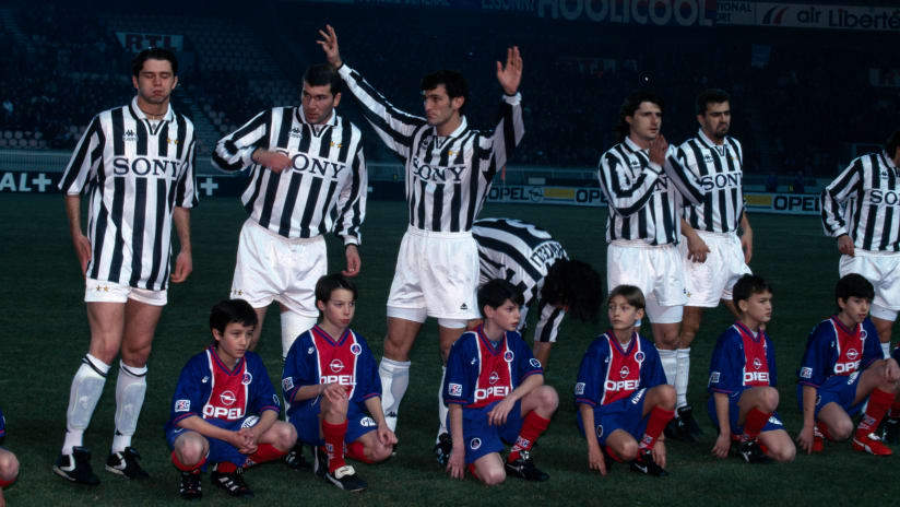 Classic Match Supercoppa Europea | PSG - Juventus 1-6 1997