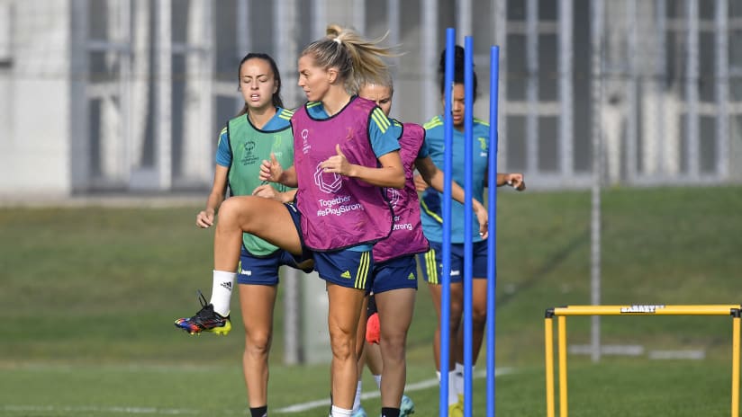 Juventus Women - Lione | Sembrant: «Non vediamo l'ora di giocare»