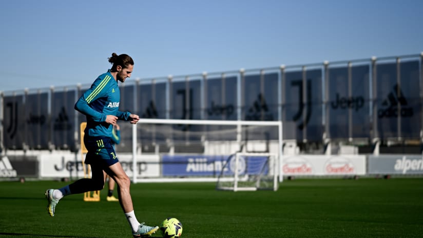 Sunny training session ahead Napoli - Juventus
