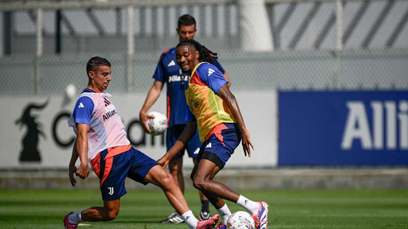 Thuram, Di Gregorio and the team into the second day of training