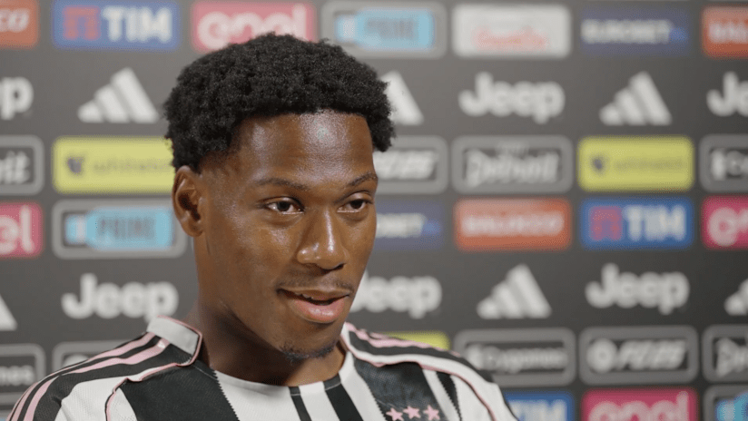 David's first interview as a Bianconero
