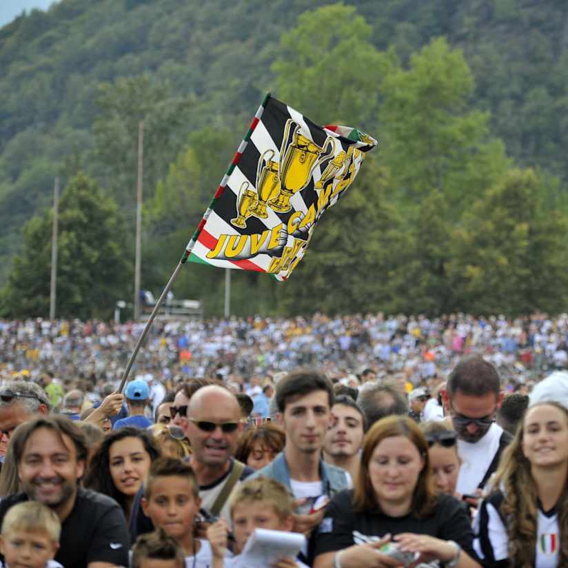Villar Perosa triple trophy parade