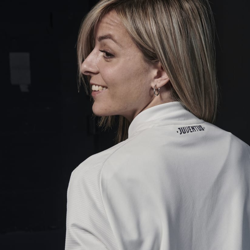 OFFICIAL TRAINING KIT 2020/21