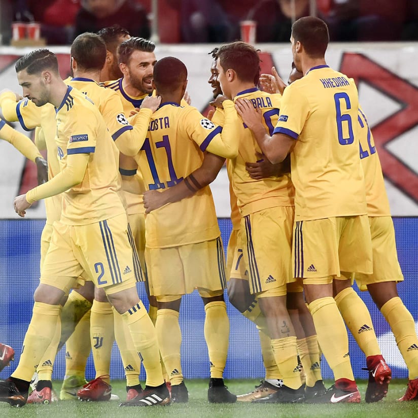 Juve through to the last 16!