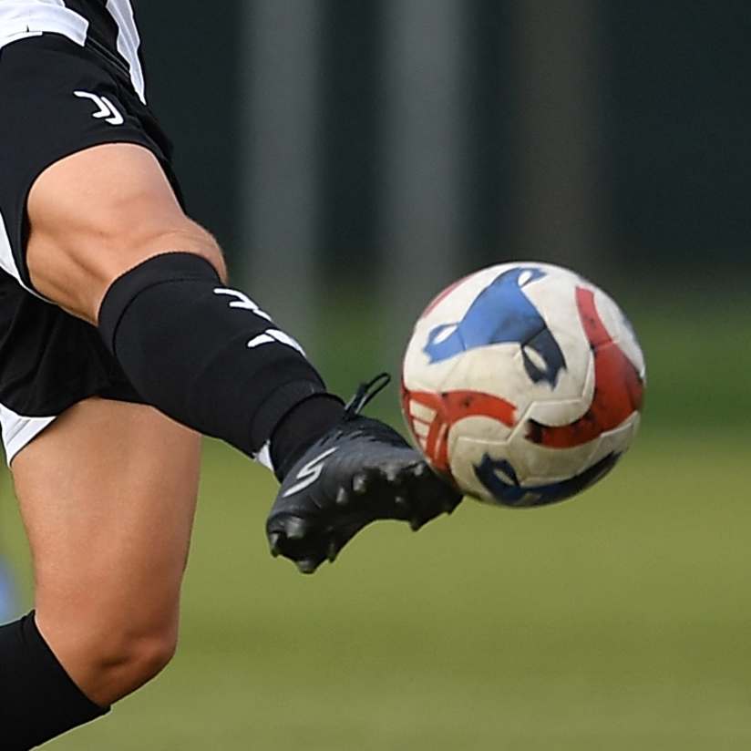 under 17 training oct 1 36 copia