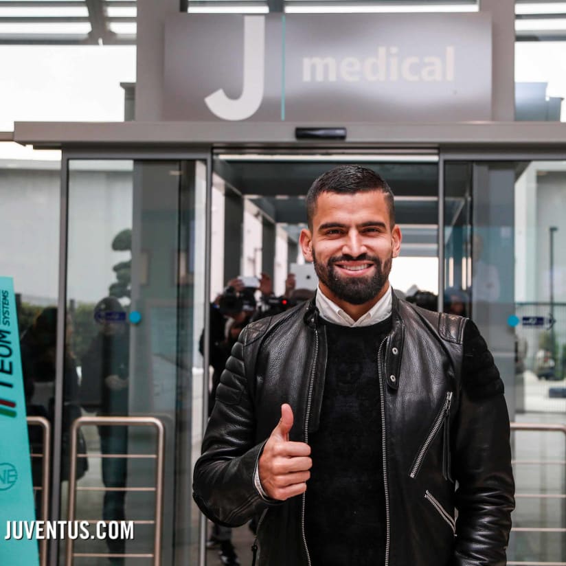 Rincon completes Juve medical