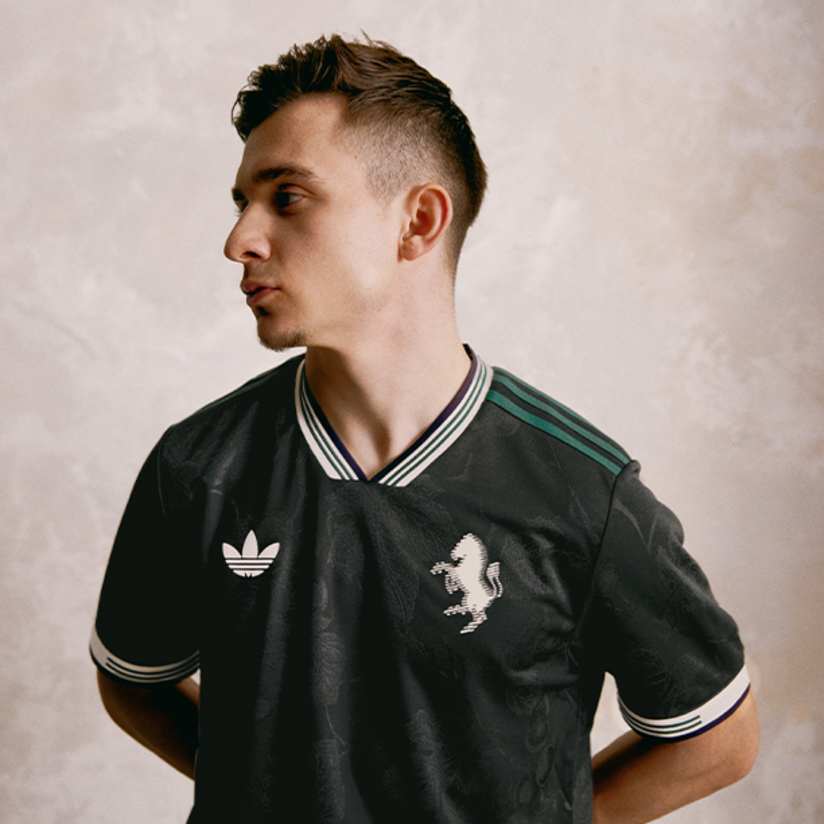 THIRD KIT 25/26