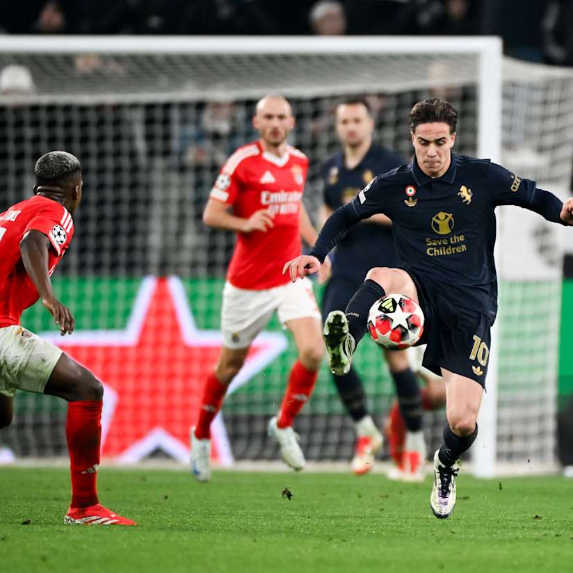 Juve progress in UCL despite Benfica defeat