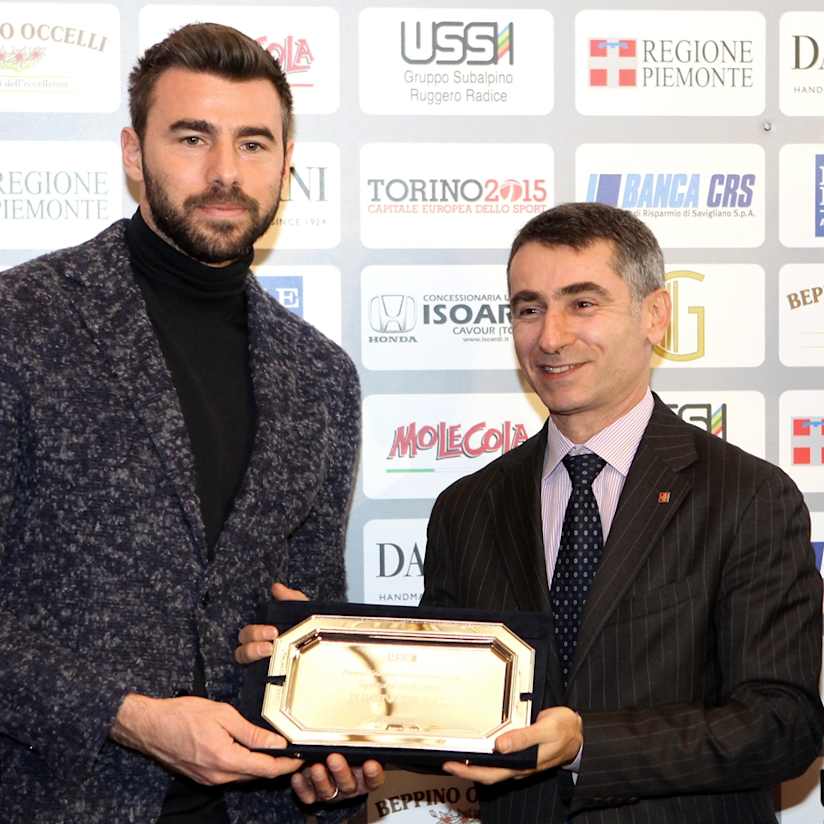 Another team of the year triumph for Juve