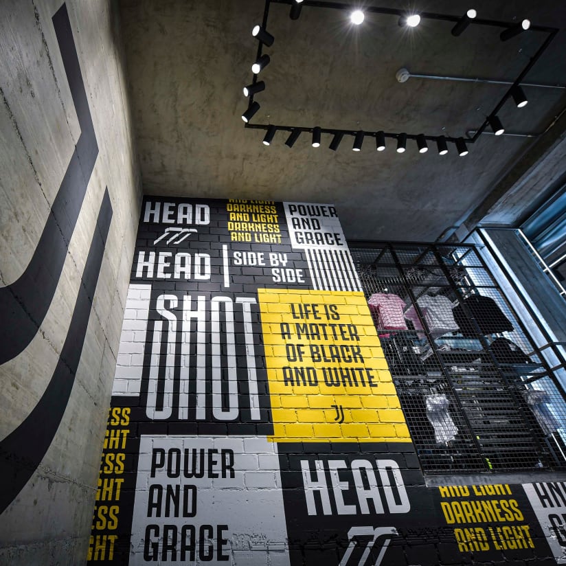 Here is the new Flagship Store Juventus