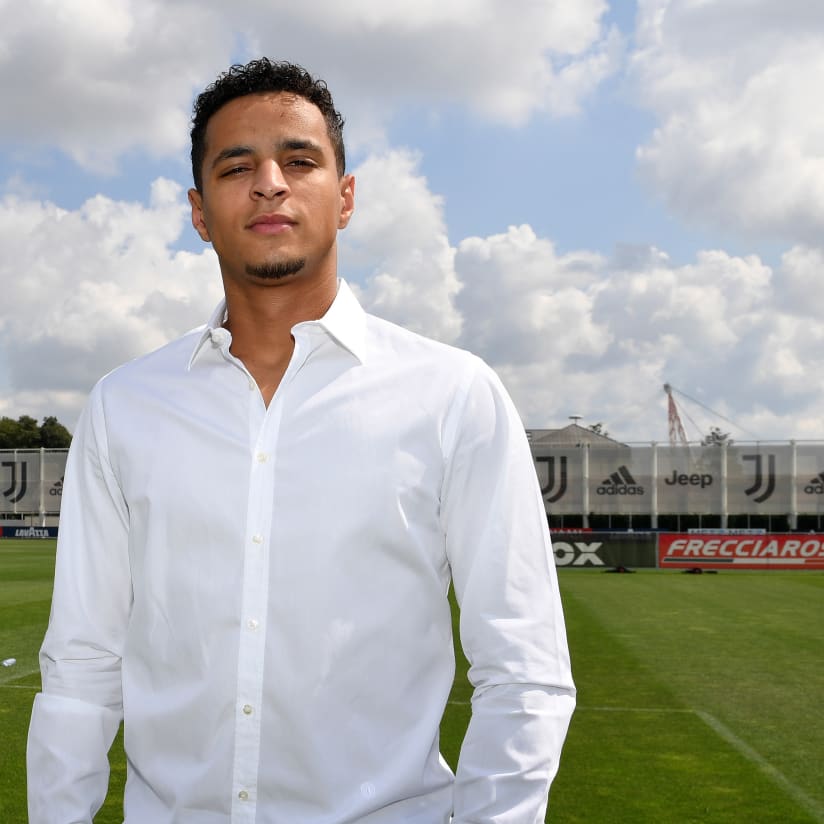 Ihattaren on loan to Ajax