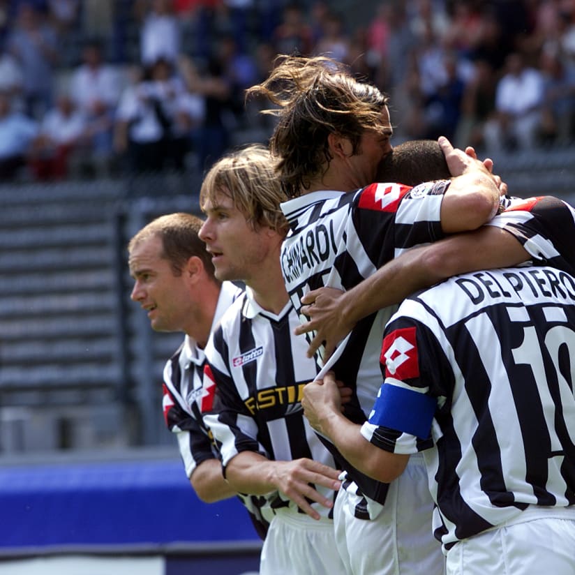 BLACK & WHITE MEMORY VAULT | Juventus-Venezia 