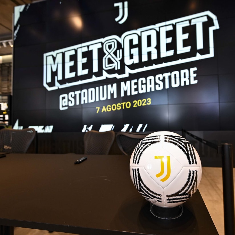 GALLERY | Iniziano i Meet & Greet allo Juventus Store