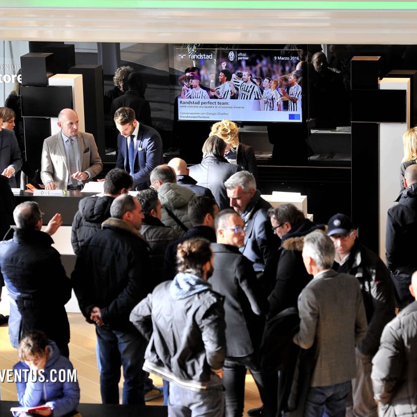 Chiellini speaks at Randstad workshop