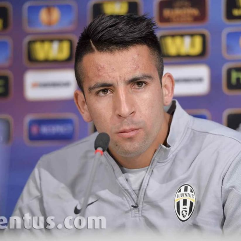 Juve-Fiorentina, la conferenza stampa di Isla - Isla previews Juve v Fiorentina
