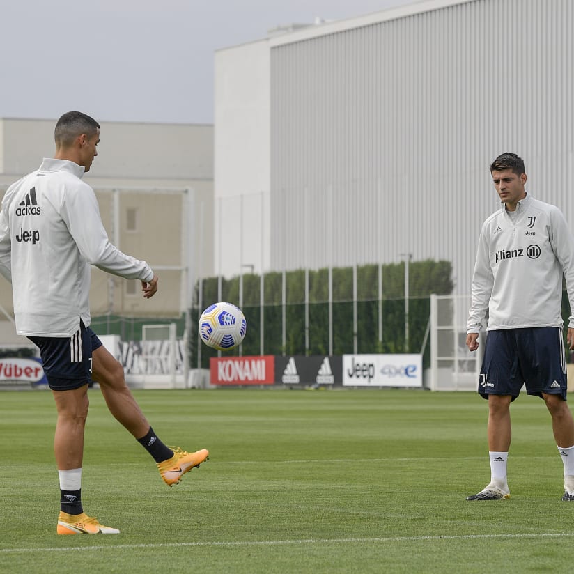 Ronaldo & Morata named September & October MVPs of the Month, Powered by eFootball PES 2021!