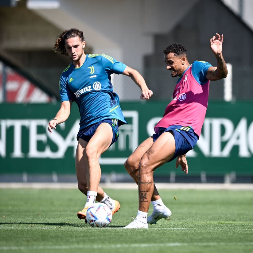 Gallery | Friday Training