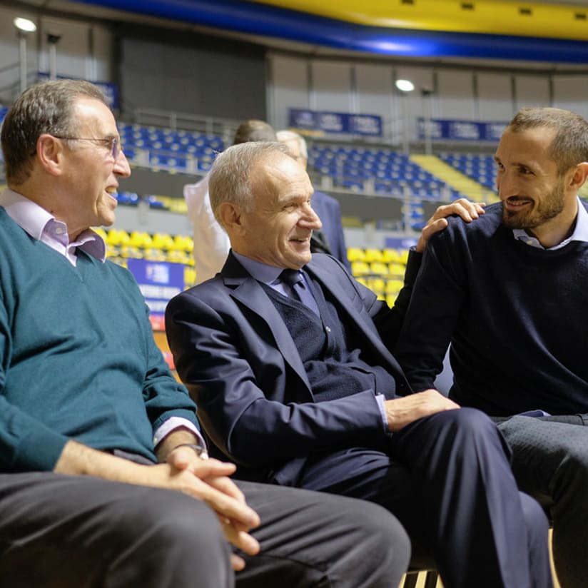 Il saluto di Chiellini all'Italbasket