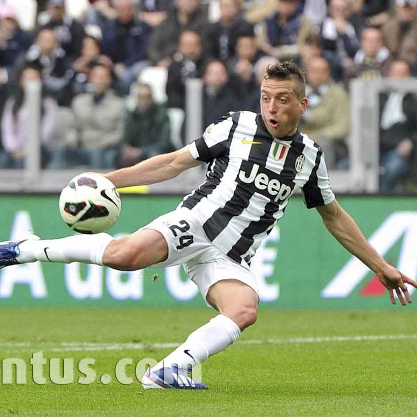 Juve midfielders celebrate international goals