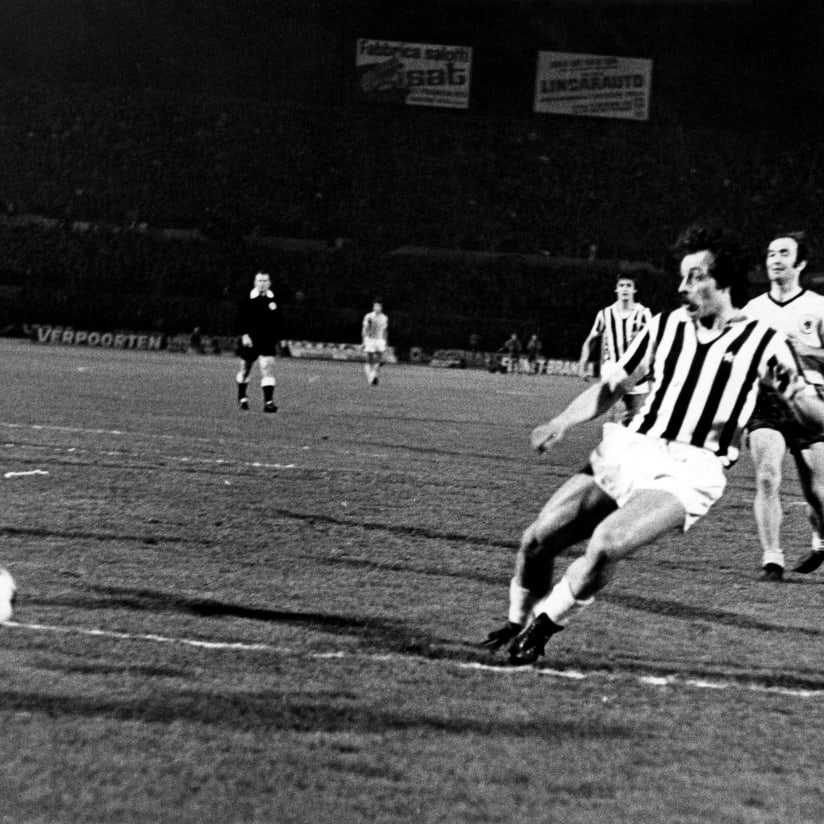 Black & White Memory Vault | European Semi-finals at home 