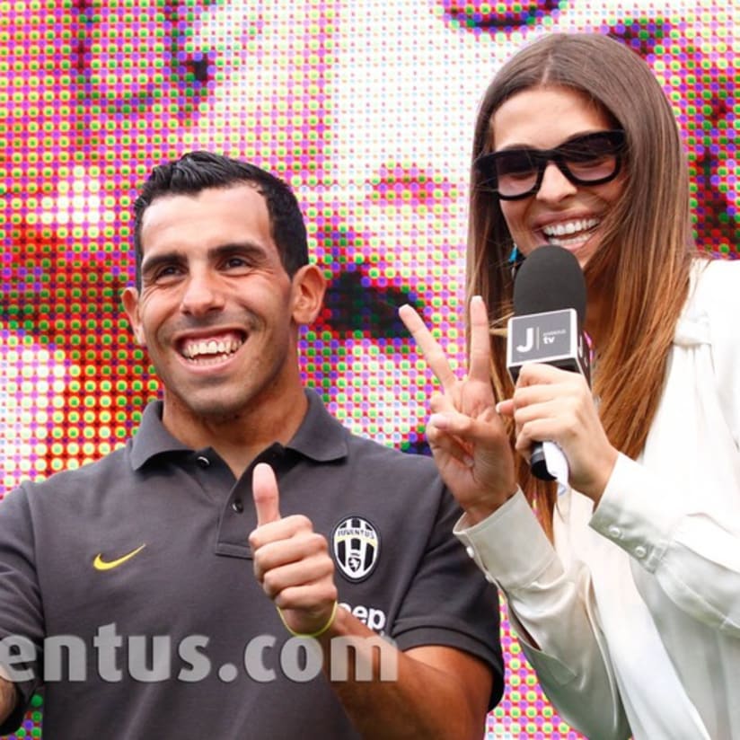 Carlos Tevez al Summer Village - Carlos Tevez at Summer Village