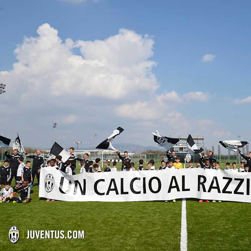 “No to Racism” the call from Vinovo! 