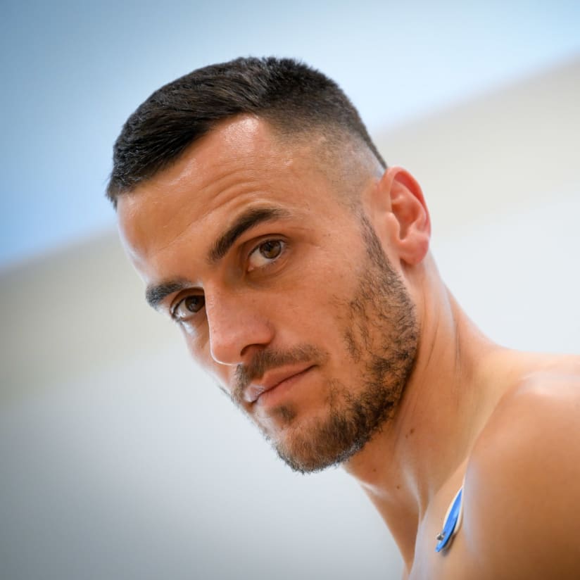 GALLERY | KOSTIC UNDERGOES MEDICAL