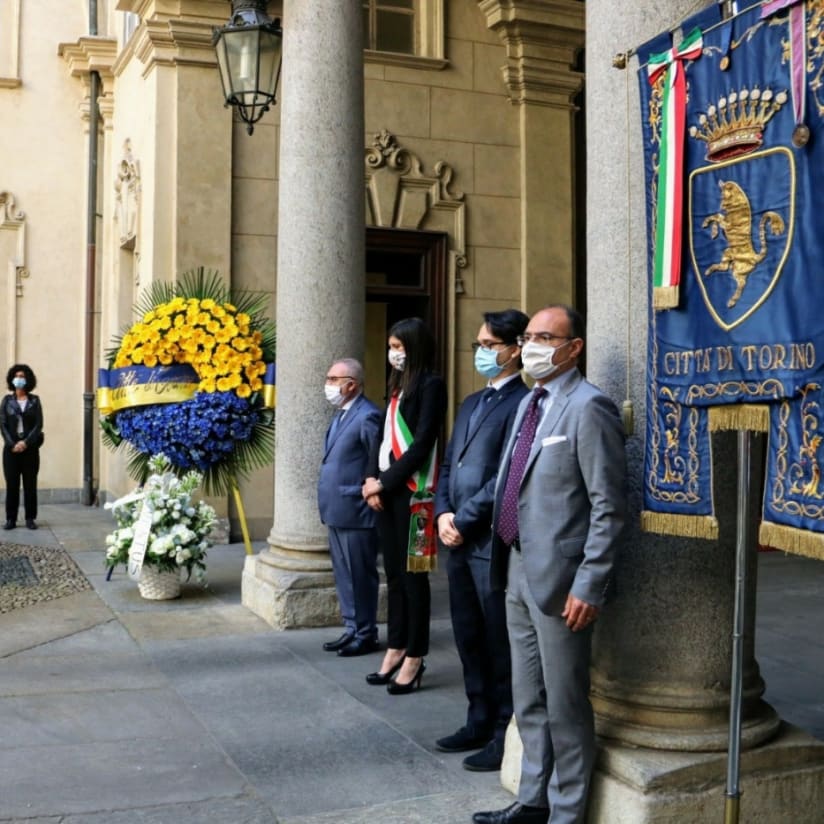 In memory of Erika and Marisa