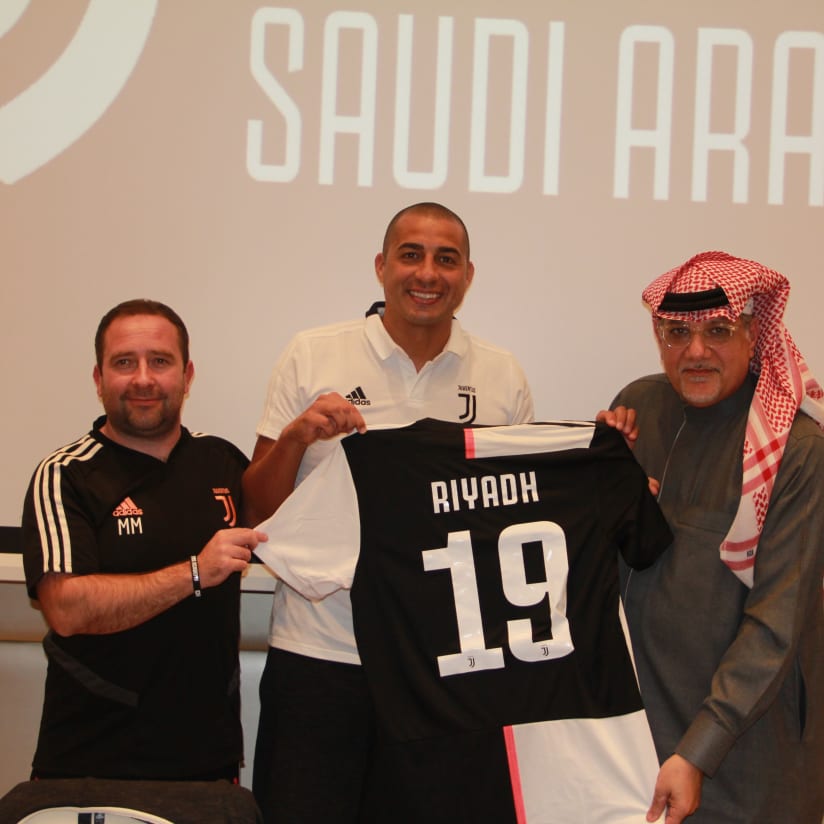 Trezeguet presenta la Juventus Academy di Riad