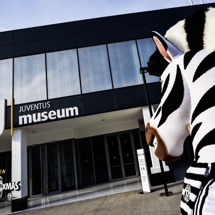 J enjoys the sights at J Museum