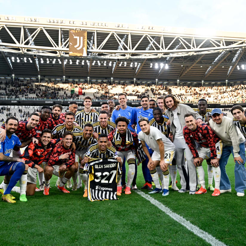 Gallery | Il saluto con Alex e la Coppa
