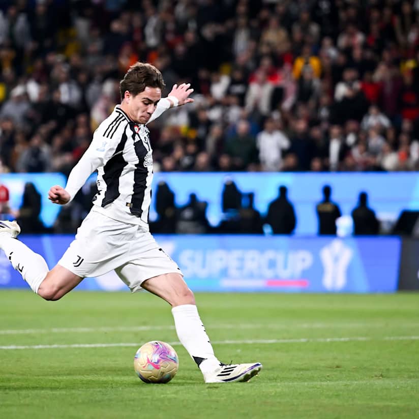 Juve slip to defeat against Milan 