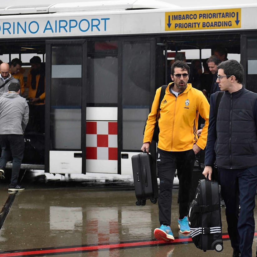 Juve set off on Super Cup journey to Doha!
