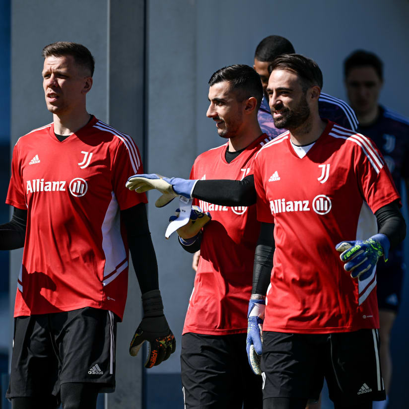 Szczęsny, Perin & Pinsoglio light up Twitch!