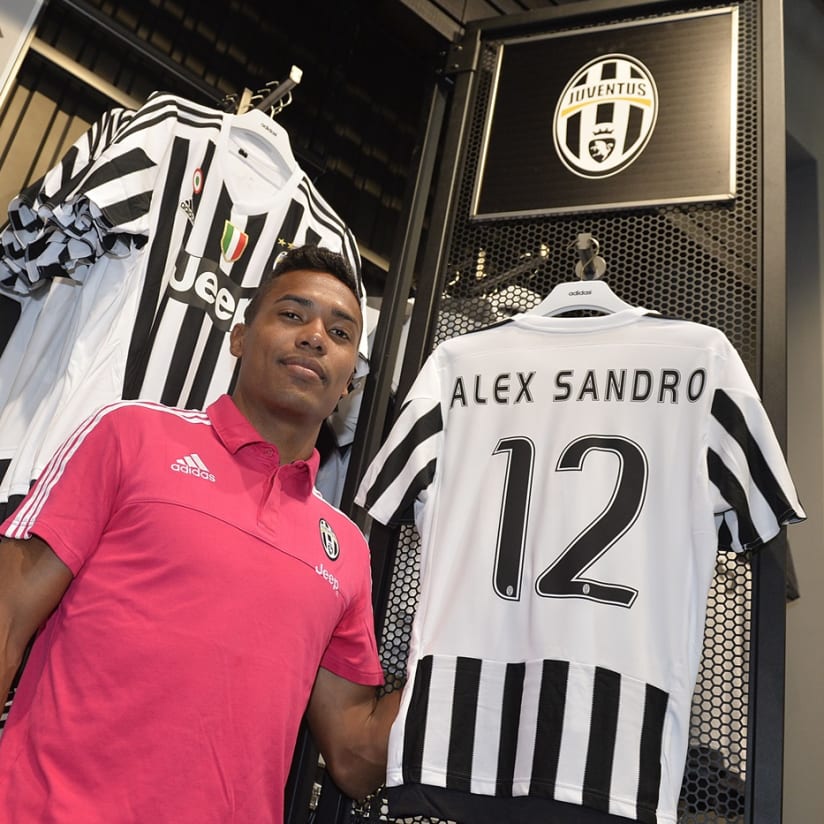 Menyambut Alex Sandro